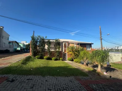 Casa com 3 Quartos à venda, 250m² no Presidente Médici, Chapecó
