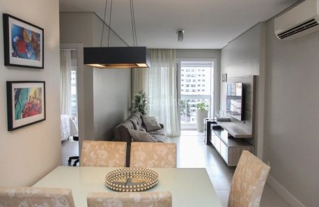 Apartamento com 2 Quartos à venda, 73m² no Centro, Florianópolis
