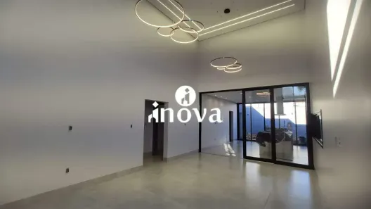 Casa com 3 Quartos à venda, 193m² no Jardim do Lago, Uberaba