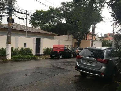 Casa com 3 Quartos para alugar, 200m² no Jardim Paulistano, São Paulo
