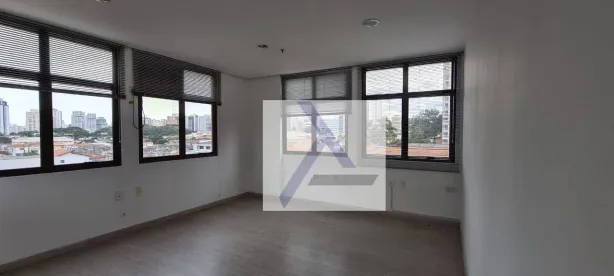 Sala Comercial à venda, 40m² no Chácara Santo Antônio (Zona Sul), São Paulo