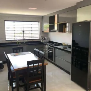 Casa com 3 Quartos à venda, 234m² no Parque Santa Rosa, Suzano