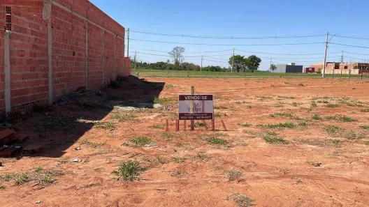 Lote/Terreno à venda, 176m² no Mato Alto, Saltinho