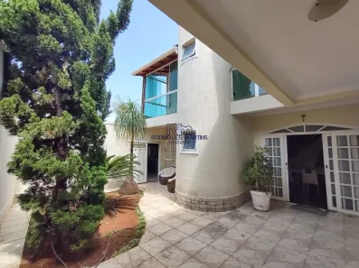 Casa com 3 Quartos à venda, 177m² no Glória, Belo Horizonte