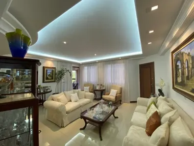 Apartamento com 4 Quartos à venda, 220m² no Praia da Costa, Vila Velha