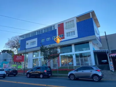 Ponto Comercial para alugar, 110m² no Bacacheri, Curitiba