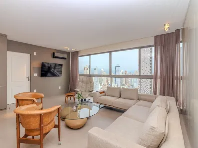 Apartamento com 3 Quartos à venda, 159m² no Centro, Balneário Camboriú