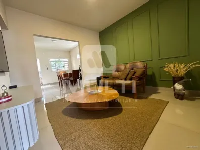 Casa com 4 Quartos à venda, 160m² no Fundinho, Uberlândia