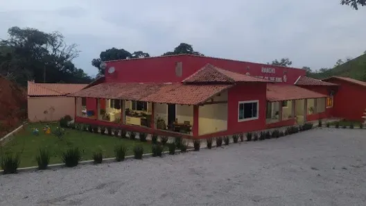 Fazenda/Sítio com 6 Quartos à venda, 1000m² no Centro, Casimiro de Abreu