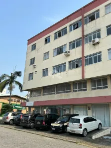 Sala Comercial à venda, 589m² no Barreiros, São José