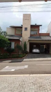 Casa de Condomínio com 5 Quartos à venda, 300m² no Parque Jamaica, Londrina