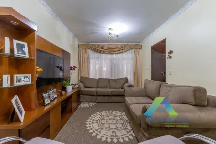 Sobrado com 4 Quartos à venda, 250m² no Vila Moinho Velho, São Paulo