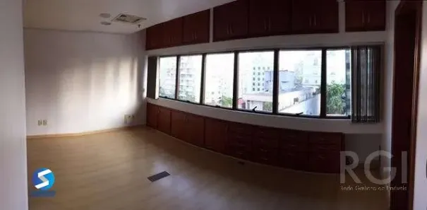 Sala Comercial com 1 Quarto à venda, 33m² no Moinhos de Vento, Porto Alegre