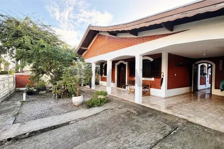 Casa com 3 Quartos à venda, 158m² no Balneário Gardem Mar, Caraguatatuba