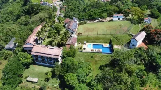 Imóvel Comercial com 20 Quartos à venda, 24000m² no Jardim Martineli, Itatiaia