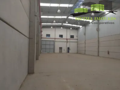 Galpão/Depósito/Armazém para alugar, 823m² no Iporanga, Sorocaba