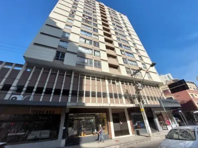 Apartamento com 2 Quartos para alugar, 80m² no São Mateus, Juiz de Fora