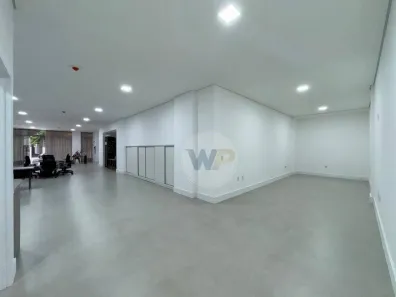 Sala Comercial para alugar, 145m² no Centro, Balneário Camboriú