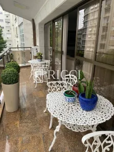 Apartamento com 4 Quartos à venda, 257m² no Gonzaga, Santos