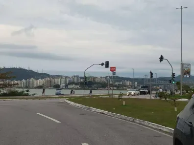 Ponto Comercial para alugar, 160m² no Estreito, Florianópolis