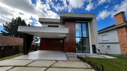 Casa com 3 Quartos à venda, 340m² no Mato Queimado, Gramado