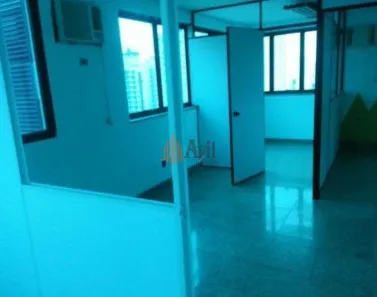 Sala Comercial à venda, 70m² no Vila Azevedo, São Paulo