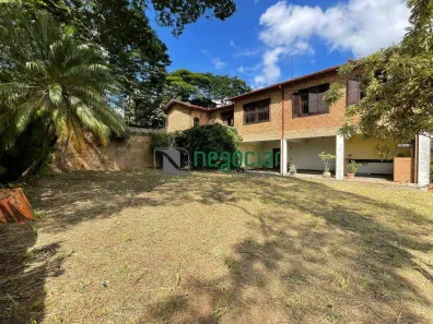 Casa com 4 Quartos para alugar, 324m² no Centro, Betim