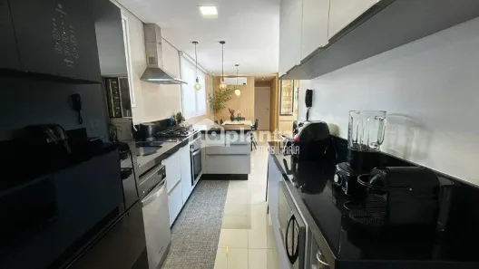 Apartamento com 3 Quartos à venda, 100m² no Centro, Florianópolis