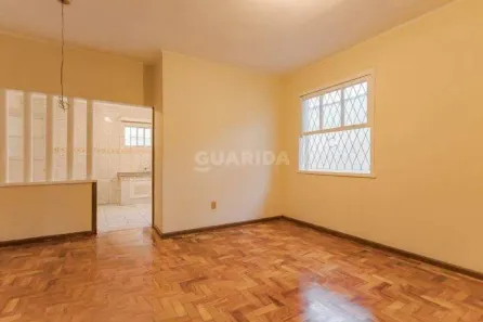 Casa com 3 Quartos para alugar, 140m² no Vila Ipiranga, Porto Alegre