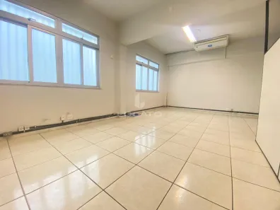 Ponto Comercial à venda, 130m² no São Mateus, Juiz de Fora