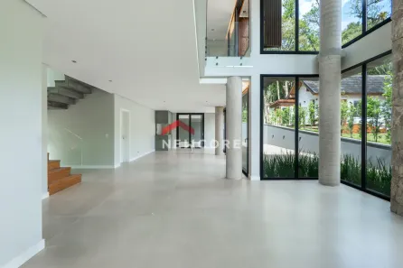 Casa de Condomínio com 4 Quartos à venda, 350m² no , Canela