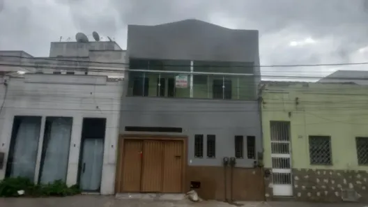 Prédio Residencial com 4 Quartos para venda ou aluguel, 140m² no Centro, Campos dos Goytacazes