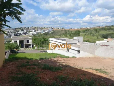 Lote/Terreno à venda, 451m² no Condomínio Residencial Colinas do Paratehy, São José dos Campos