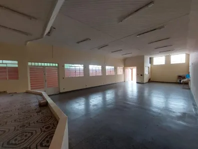 Imóvel Comercial à venda, 216m² no Mogi Moderno, Mogi das Cruzes