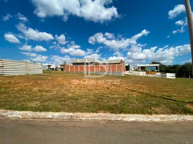 Lote/Terreno à venda, 530m² no Condomínio Residencial Grand Trianon, Anápolis