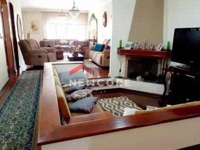 Sobrado com 3 Quartos à venda, 300m² no Vila Galvão, Guarulhos