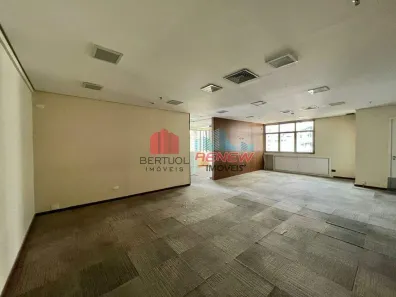 Sala Comercial para alugar, 120m² no Vila Olímpia, São Paulo