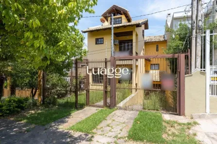 Casa com 3 Quartos à venda, 300m² no Espírito Santo, Porto Alegre