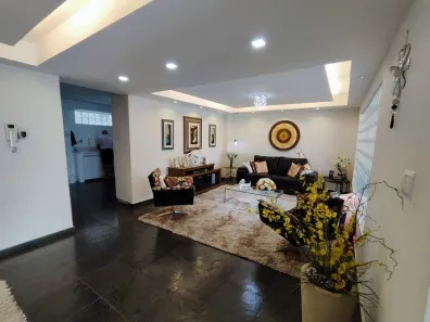 Casa com 4 Quartos à venda, 360m² no Camargos, Belo Horizonte