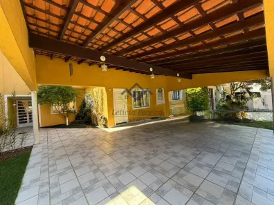 Imóvel Comercial com 4 Quartos à venda, 302m² no Jardim Vitória, Suzano