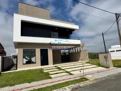 Casa com 4 Quartos à venda, 270m² no Parque Ipiranga, Resende