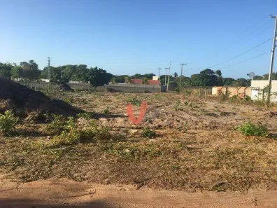 Lote/Terreno à venda, 330m² no Precabura, Eusébio