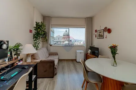 Apartamento com 1 Quarto à venda, 50m² no Centro Histórico, Porto Alegre