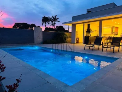 Casa de Condomínio com 4 Quartos à venda, 270m² no , Salto de Pirapora