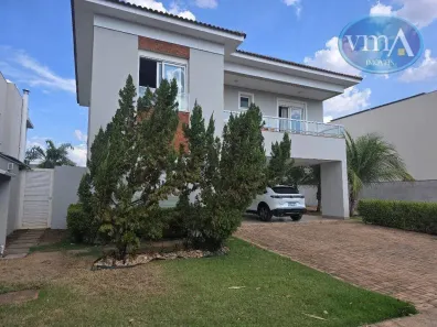 Casa de Condomínio com 4 Quartos para venda ou aluguel, 322m² no Jardim Itália, Cuiabá