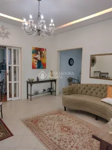 Casa com 5 Quartos à venda, 200m² no Petrópolis, Porto Alegre