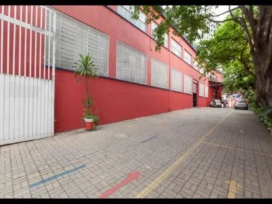 Prédio Comercial à venda, 1800m² no Cambuci, São Paulo
