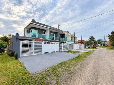 Sobrado com 2 Quartos à venda, 71m² no , Matinhos
