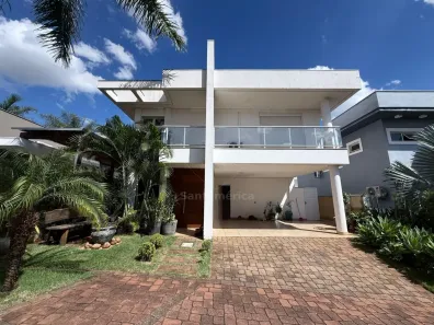 Casa de Condomínio com 3 Quartos para alugar, 220m² no Esperança, Londrina