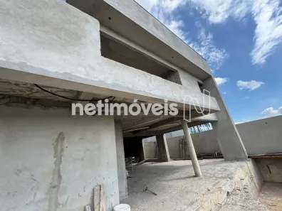 Casa com 4 Quartos à venda, 453m² no Vila Paris, Contagem